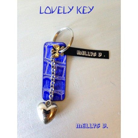 LOVELY KEY